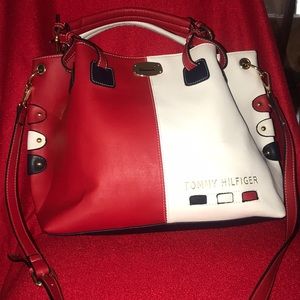 Tommy Hilfiger Purse
